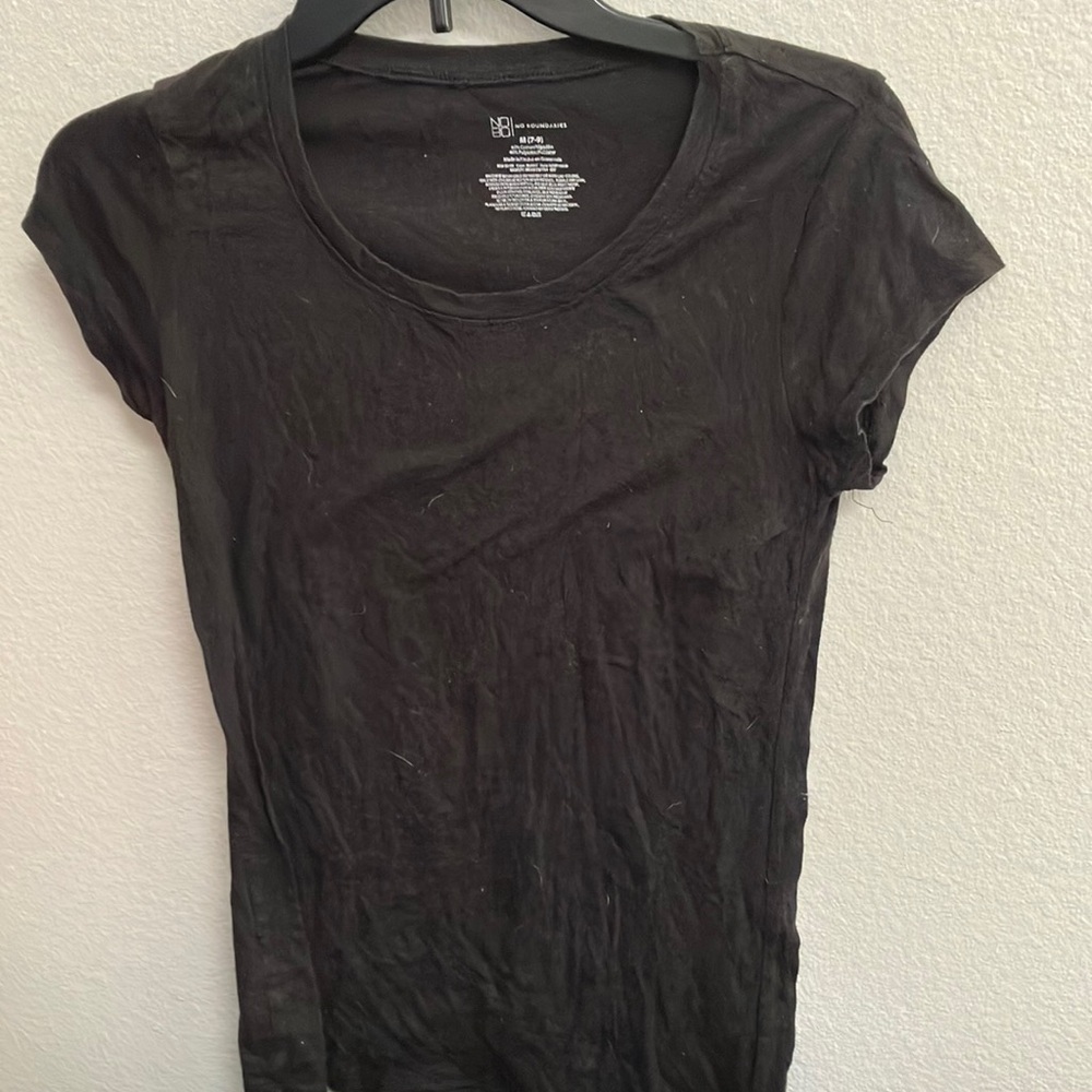 No boundaries junior tee medium